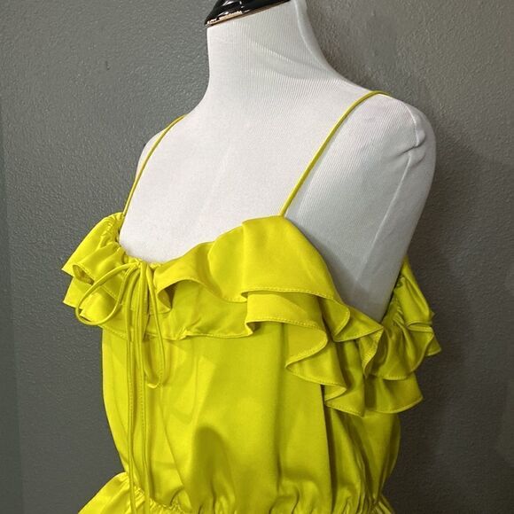 Topshop Rochelle Ruffle Charmeuse Camisole Chartreuse - Picture 3 of 9